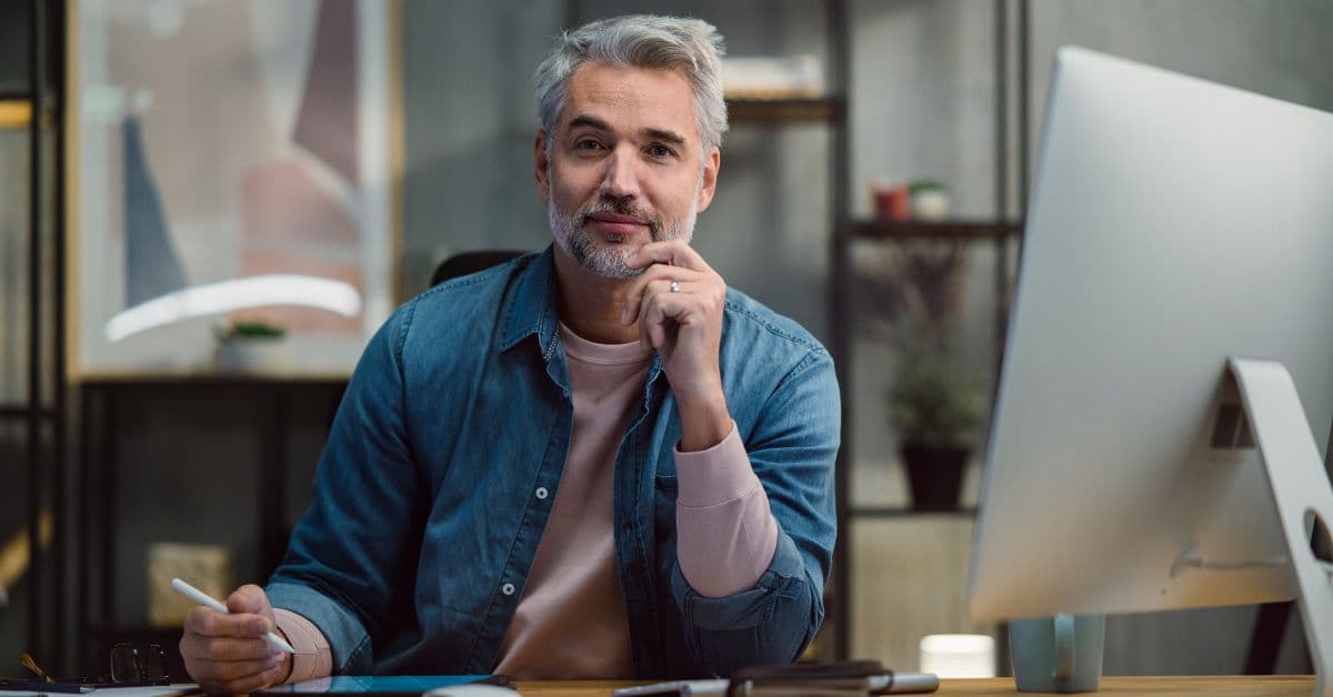 9 High-Paying Remote Entry-Level Jobs That Don't Require Years of Experience