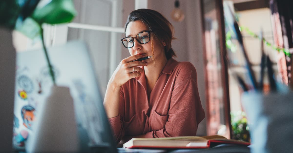 Discover 11 High-Paying Remote Entry-Level Jobs That Pay Over $89,000 Annually