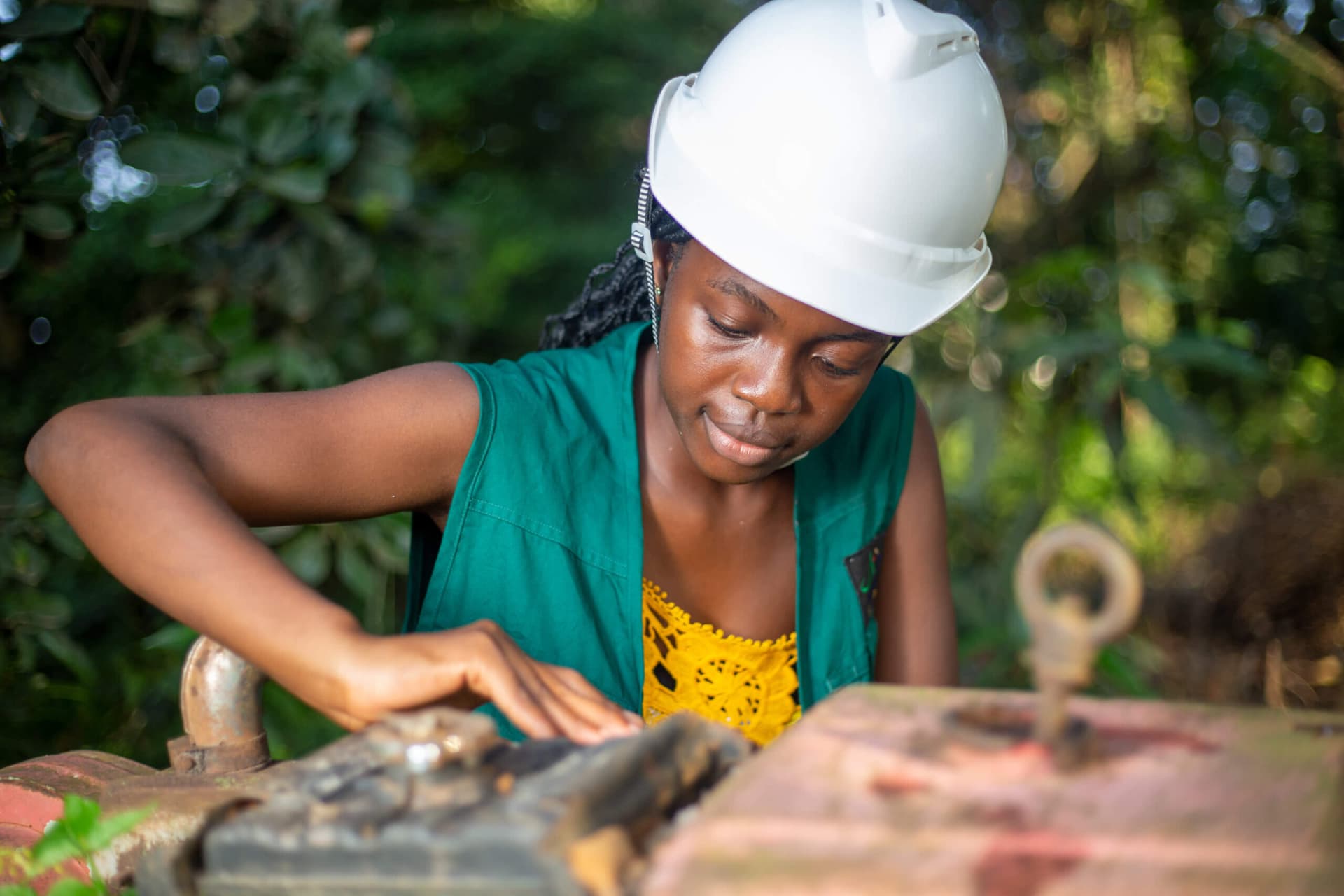 Unlocking Talent: 17 Essential Tips for Hiring Early Career Tech Professionals