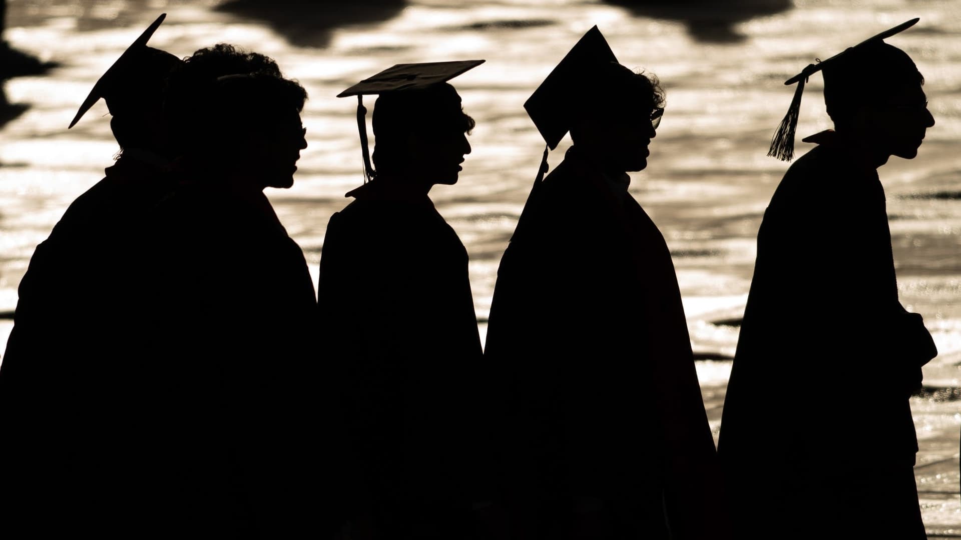 Why 'Everything Is Doomed' Is the Worst Career Advice for New Grads Right Now